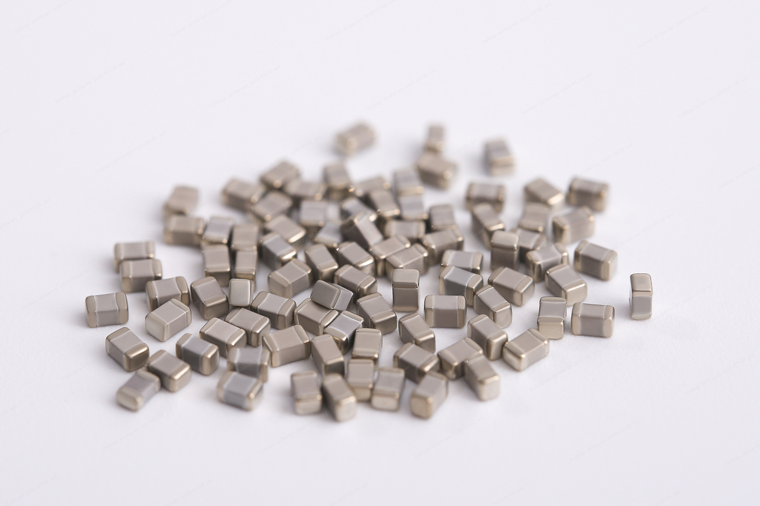 High Q, RF Microwave Multilayer Ceramic Capacitor DLC75