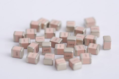 High Q, RF Microwave Multilayer Ceramic Capcitor DLC70